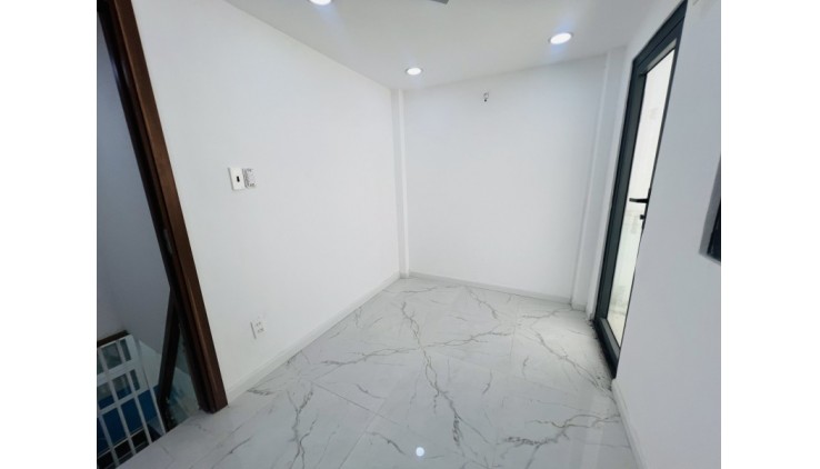 BÁN NHÀ TRUNG TÂM QUẬN 1 - HỒ HẢO HỚN, P. CÔ GIANG - 39M² - 2 TẦNG - 3PN - 2 MẶT TIỀN -  GIÁ 5.85 TỶ